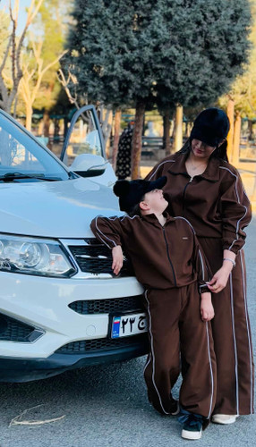 ست سیوشرت شلوار مادر کودک مناسب بهتر پاییز و مناسب سن 2تا فری سایز مادر رنگ قهوه ای جنس ملانژ و خیلی خوش دوخت و مناسب عکس های مسافرتی